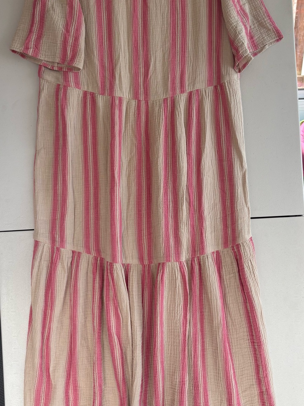Faherty Pink and Cream Dune Cotton Gauze Wesley Dress in Medium - Picture 8 of 8